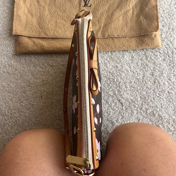 From my personal closet - Picture 7 of 12